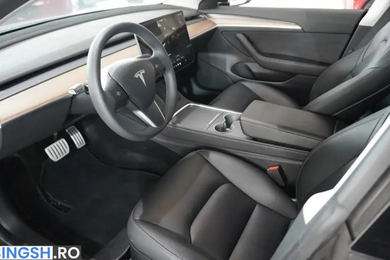 Tesla Model 3 din 2023 cu 31.990 km - oferta TES252028 - foto 4