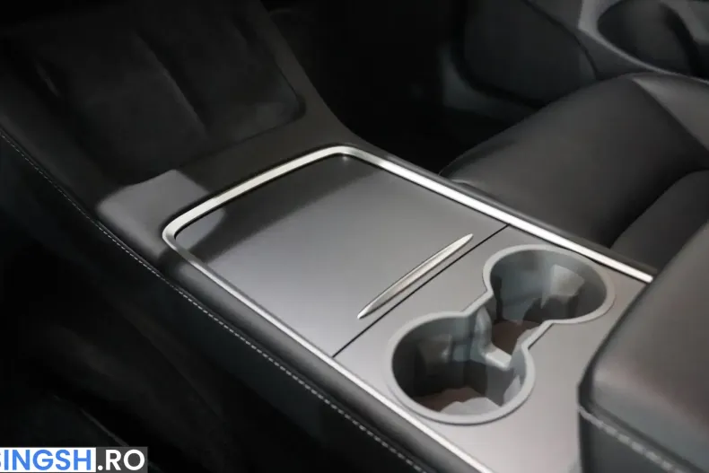 Tesla Model 3 din 2023 cu 31.990 km - oferta TES252028 - foto 18