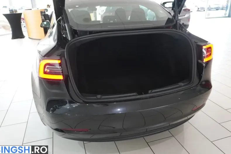 Tesla Model 3 din 2023 cu 31.990 km - oferta TES252028 - foto 21
