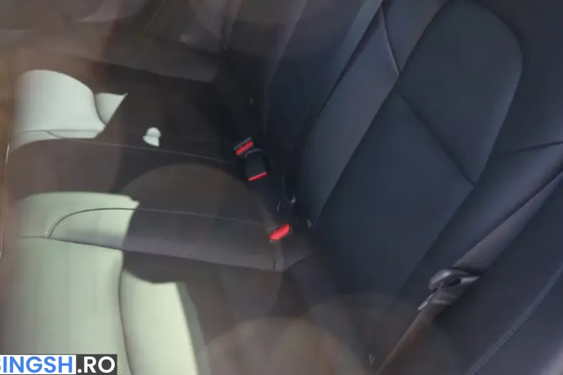 Tesla Model 3 din 2023 cu 45.000 km - oferta TES252029 - foto 11