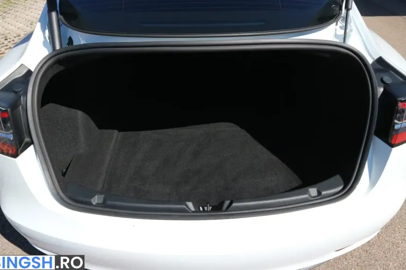 Tesla Model 3 din 2023 cu 45.000 km - oferta TES252029 - foto 13