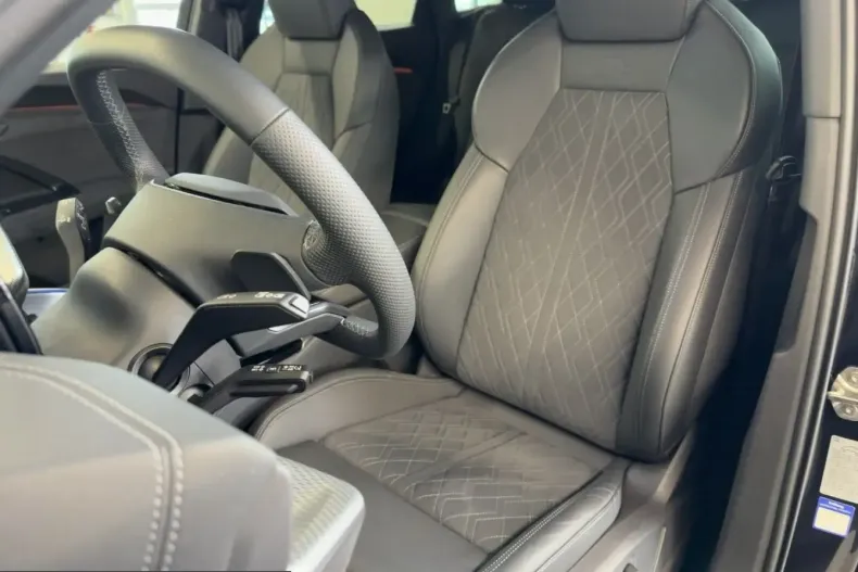 Audi Q5 din 2025 cu 9.999 km - oferta AUD252034 - foto 11