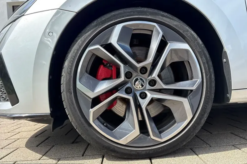 Skoda Octavia din 2023 cu 74.900 km - oferta SKO252056 - foto 3