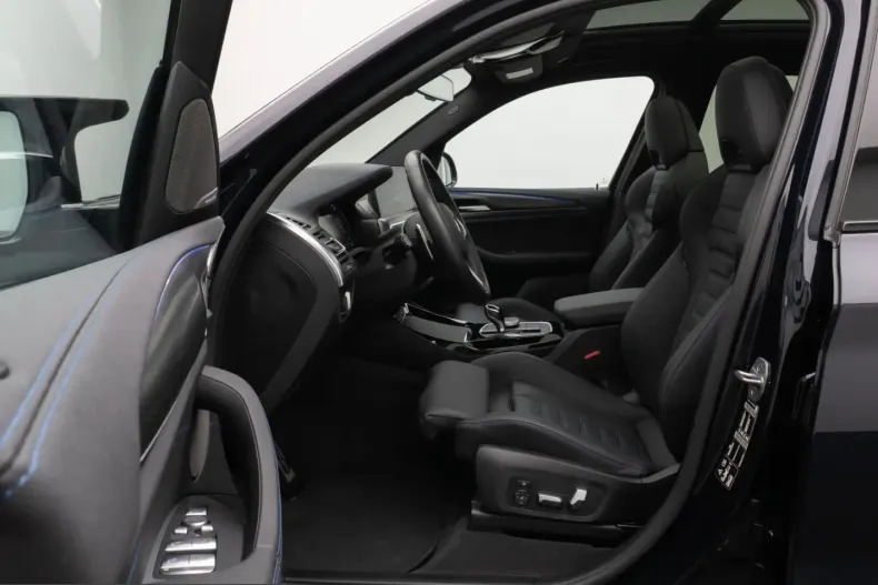 BMW X3 (Seria X) din 2023 cu 26.145 km - oferta BMW252059 - foto 19