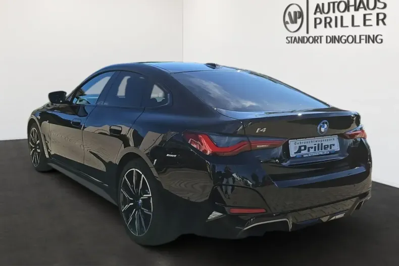 BMW i4 (Seria 4) din 2023 cu 64.336 km - oferta BMW252066 - foto 4