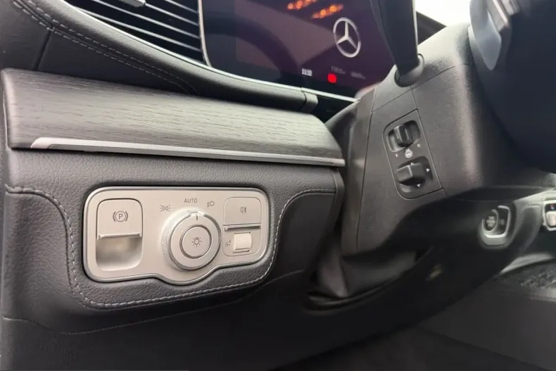 Mercedes-Benz GLE 450 (Clasa GLE) din 2023 cu 66.809 km - oferta MER252070 - foto 14