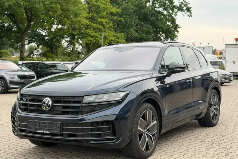 Volkswagen Touareg din 2024 cu 39.845 km - oferta VOL252078 - foto 2