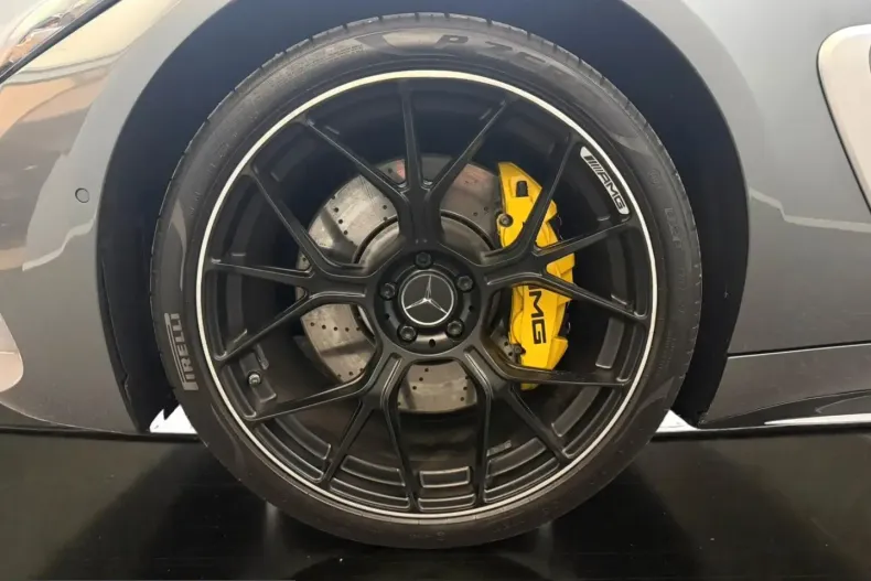 Mercedes-Benz AMG GT (Clasa GT) din 2023 cu 21.900 km - oferta MER252085 - foto 4