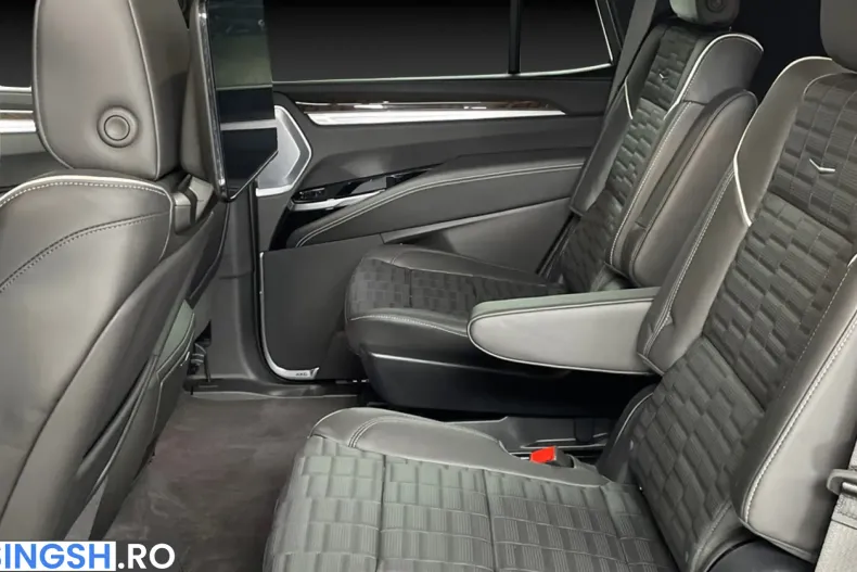 Cadillac Escalade Sport Platinum din 2026 cu 100 km - oferta CAD252097 - foto 9