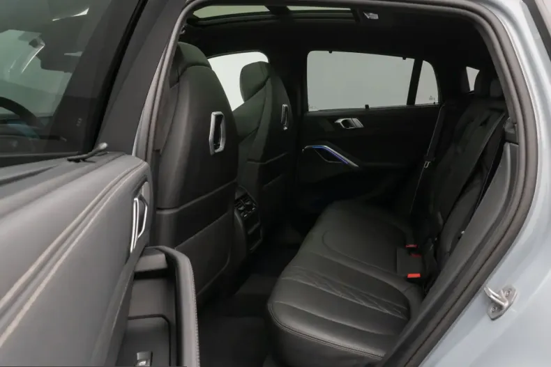 BMW X6 (Seria X) din 2024 cu 59.987 km - oferta BMW252109 - foto 14