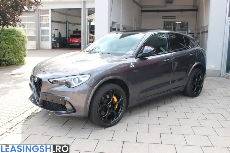Alfa Romeo Stelvio din 2022 cu 75.000 km - oferta ALF252112 - foto 1