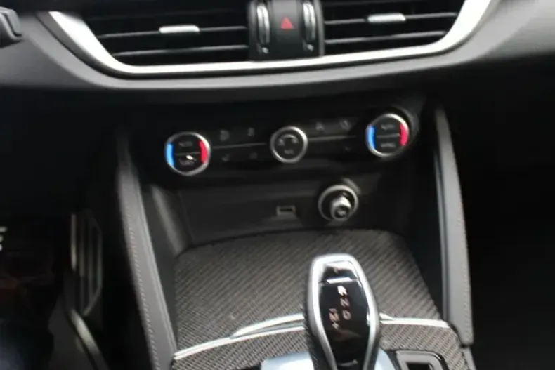 Alfa Romeo Stelvio din 2022 cu 75.000 km - oferta ALF252112 - foto 16