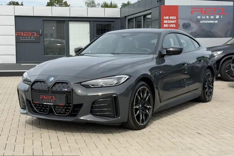 BMW i4 (Seria 4) din 2022 cu 74.198 km - oferta BMW252114 - foto 1