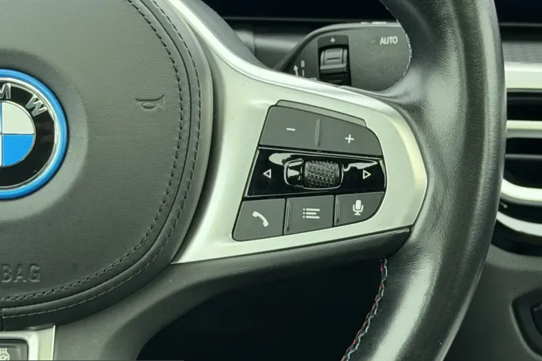 BMW i4 (Seria 4) din 2022 cu 74.198 km - oferta BMW252114 - foto 9