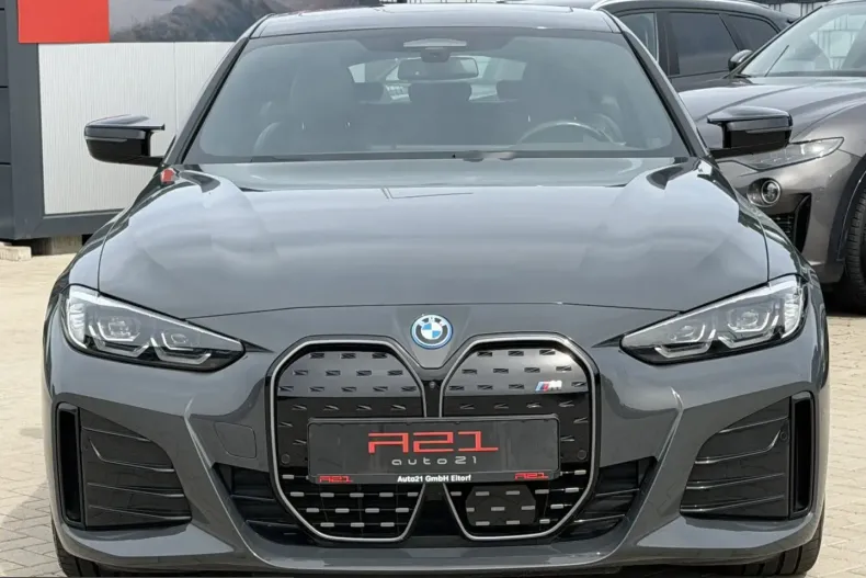 BMW i4 (Seria 4) din 2022 cu 74.198 km - oferta BMW252114 - foto 16