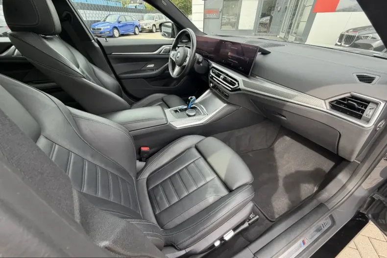 BMW i4 (Seria 4) din 2022 cu 74.198 km - oferta BMW252114 - foto 36