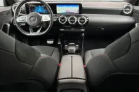 Mercedes-Benz CLA 200 (Clasa CLA) din 2023 cu 52.800 km - oferta MER252118 - foto 6