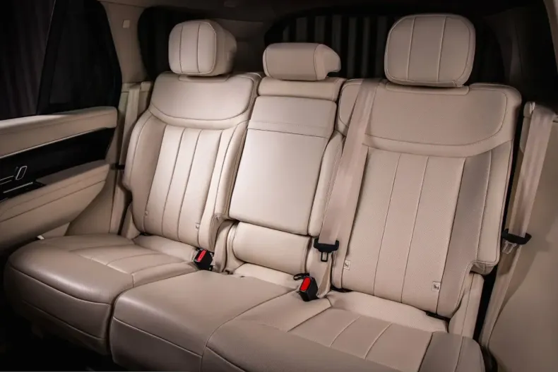 Land Rover Range Rover din 2023 cu 61.000 km - oferta LAN252122 - foto 10