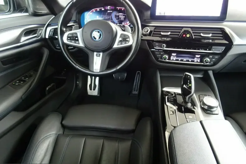 BMW 545 (Seria 5) din 2022 cu 83.050 km - oferta BMW252123 - foto 2