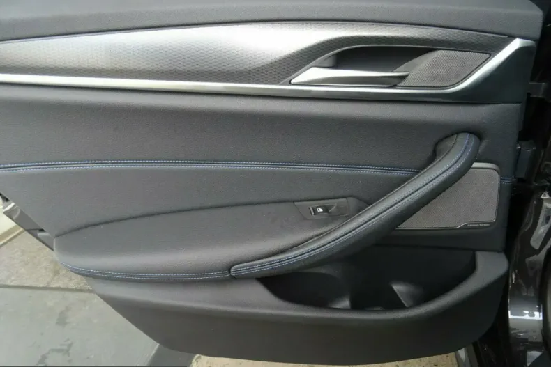 BMW 545 (Seria 5) din 2022 cu 83.050 km - oferta BMW252123 - foto 23