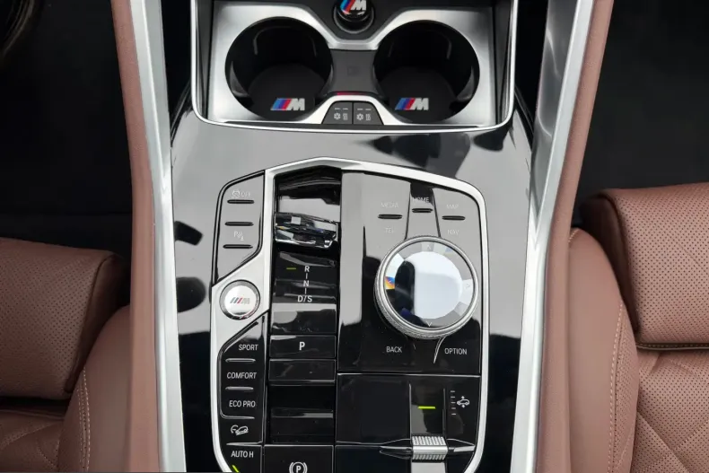 BMW X6 (Seria X) din 2026 cu 4.790 km - oferta BMW252128 - foto 18