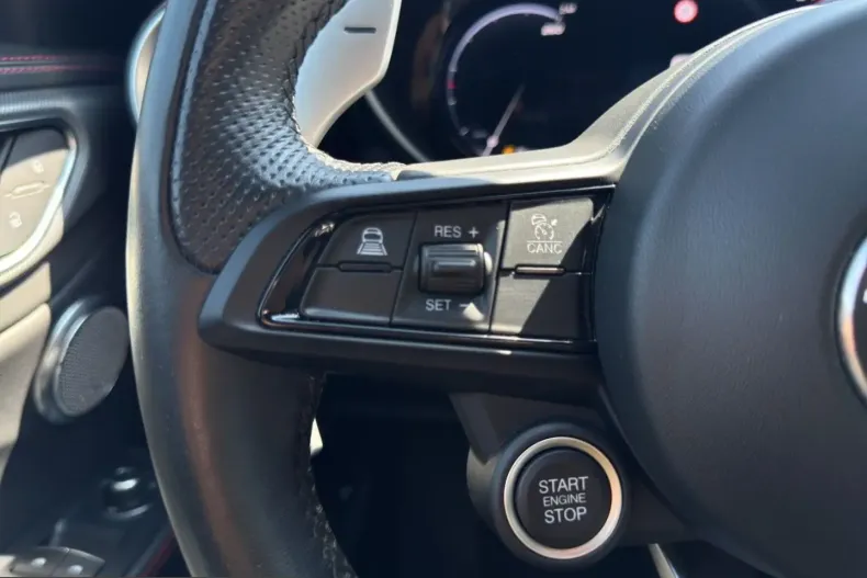 Alfa Romeo Giulia din 2024 cu 40.520 km - oferta ALF252129 - foto 15