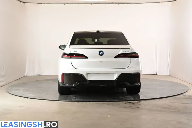 BMW 740 (Seria 7) din 2025 cu 6.420 km - oferta BMW252137 - foto 4