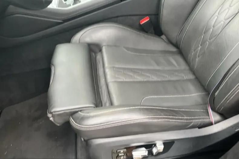 BMW X6 (Seria X) din 2023 cu 95.990 km - oferta BMW252138 - foto 12