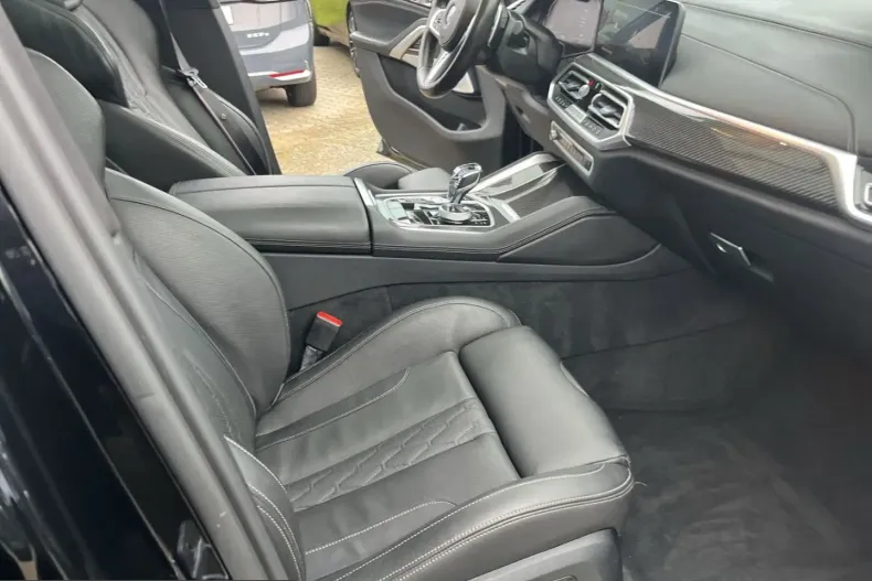 BMW X6 (Seria X) din 2023 cu 95.990 km - oferta BMW252138 - foto 17