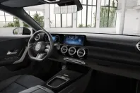 Mercedes-Benz CLA 180 (Clasa CLA) din 2025 cu 24.670 km - oferta MER252142 - foto 4