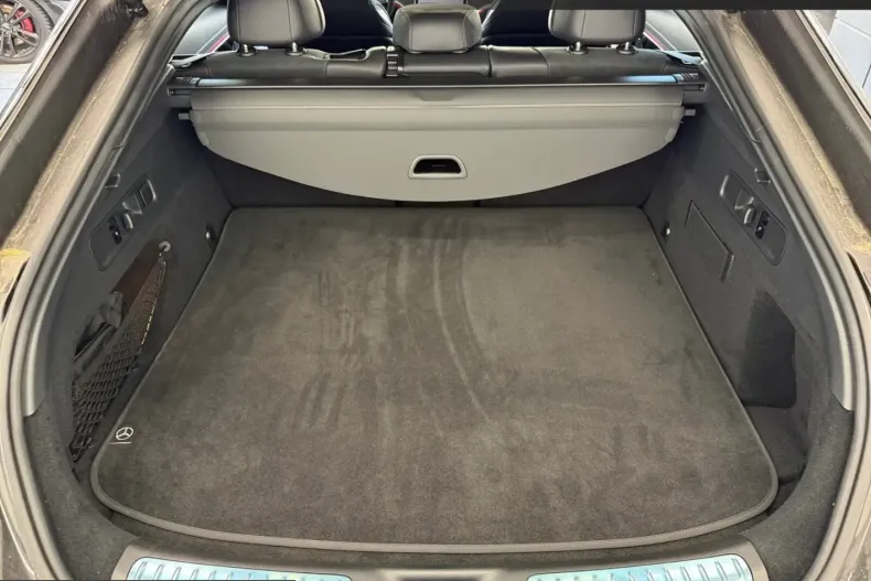 Mercedes-Benz GLC 300 (Clasa GLC) din 2023 cu 14.500 km - oferta MER252149 - foto 12