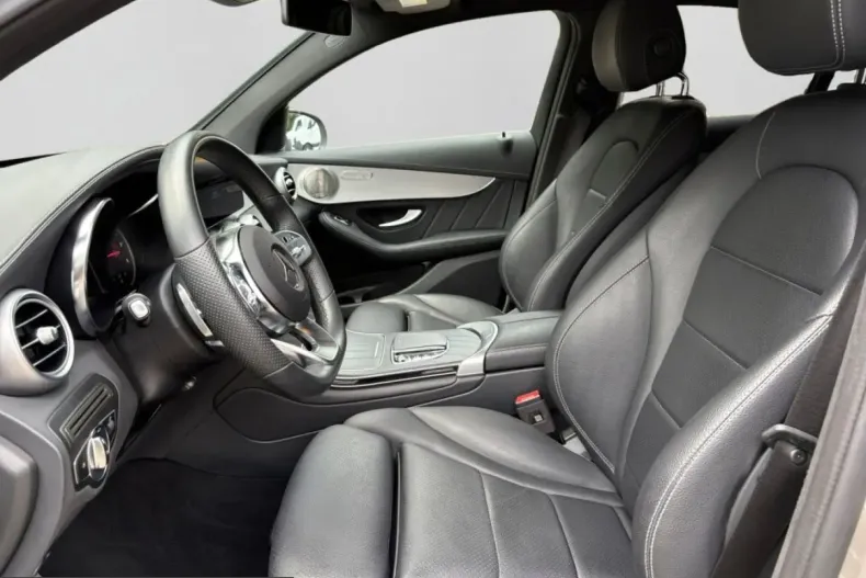 Mercedes-Benz GLC 300 (Clasa GLC) din 2023 cu 45.898 km - oferta MER252150 - foto 9