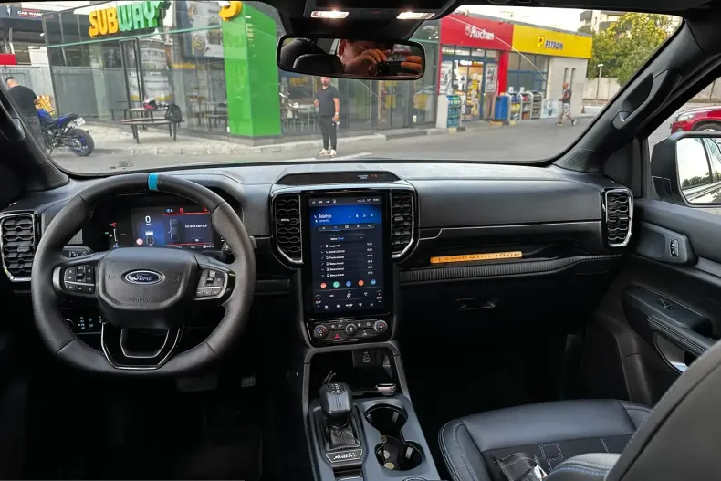 Ford Ranger din 2025 cu 19.200 km - oferta FOR252153 - foto 4
