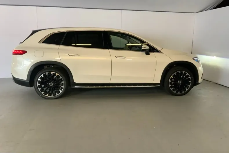 Mercedes-Benz EQS (Clasa S) din 2023 cu 39.462 km - oferta MER252154 - foto 3