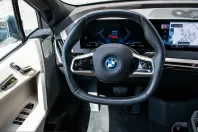 BMW iX din 2022 cu 12.680 km - oferta BMW252156 - foto 8