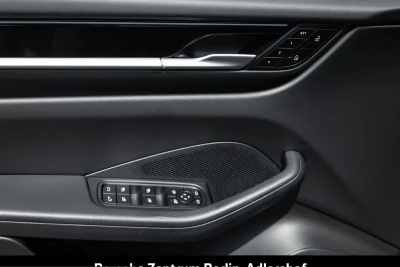 Porsche Macan din 2025 cu 25.730 km - oferta POR252157 - foto 28