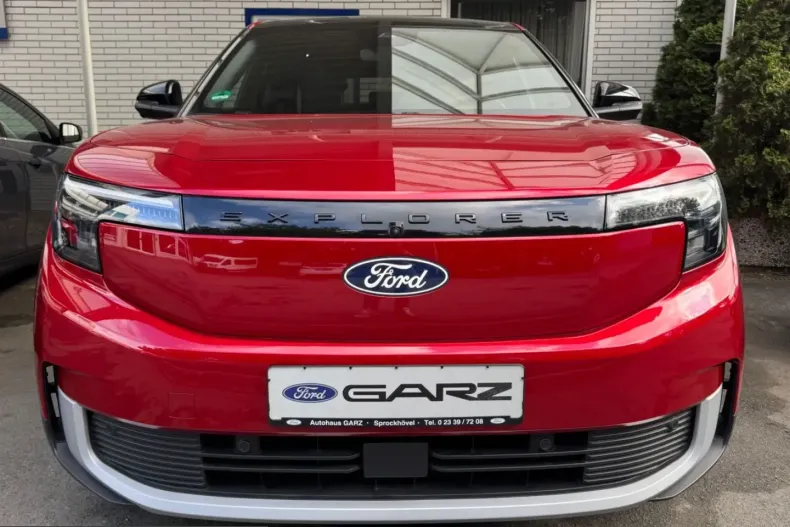 Ford Explorer din 2025 cu 11.955 km - oferta FOR252166 - foto 2