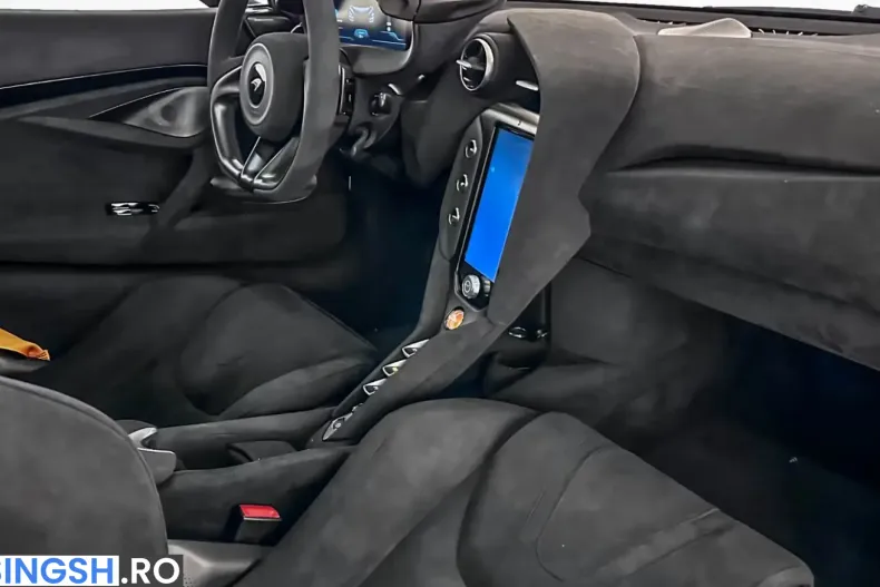 McLaren 750S din 2026 cu 51 km - oferta MCL252171 - foto 4