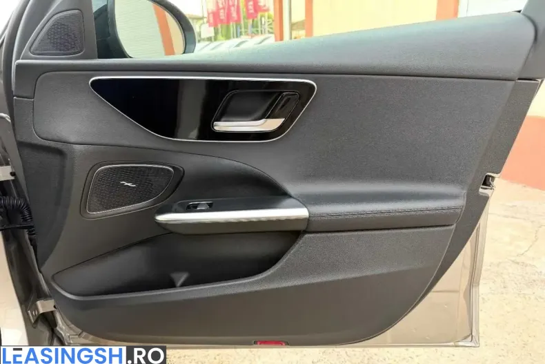 Mercedes-Benz C 160 (Clasa C) din 2022 cu 75.000 km - oferta MER252175 - foto 6