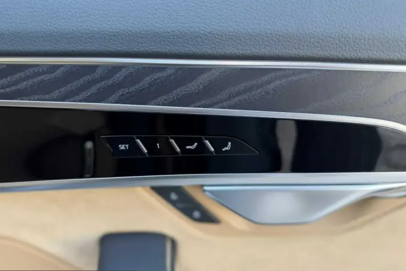 Audi A8 din 2021 cu 118.000 km - oferta AUD252176 - foto 8