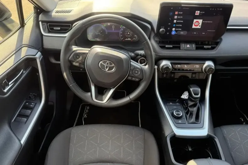 Toyota RAV4 din 2023 cu 22.865 km - oferta TOY252179 - foto 11