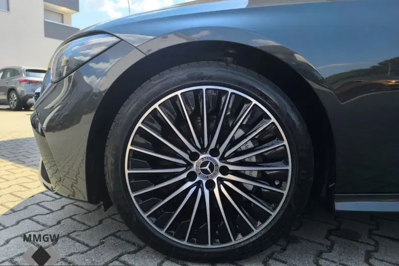 Mercedes-Benz CLE 200 (Clasa CLE) din 2024 cu 6.417 km - oferta MER252205 - foto 37