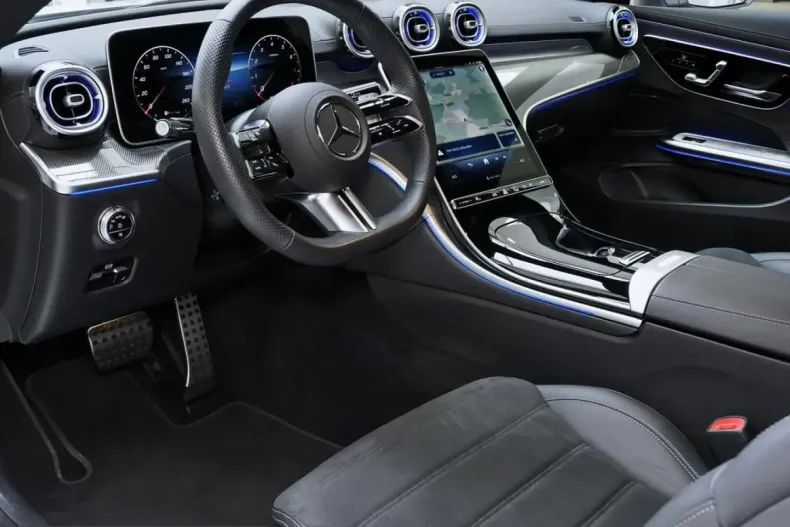 Mercedes-Benz CLE 200 (Clasa CLE) din 2025 cu 14.869 km - oferta MER252207 - foto 9
