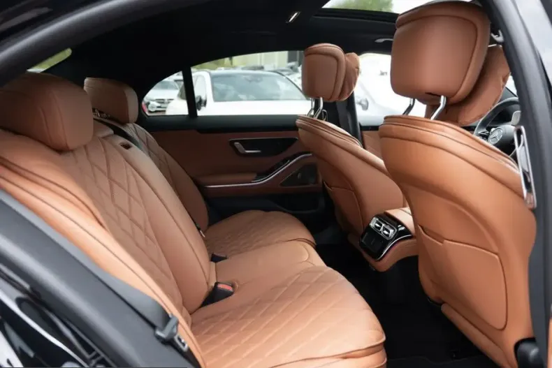 Mercedes-Benz S 450 (Clasa S) din 2025 cu 5.846 km - oferta MER252209 - foto 5