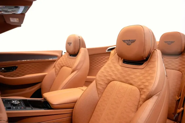 Bentley Continental GTC din 2026 cu 51 km - oferta BEN252213 - foto 11