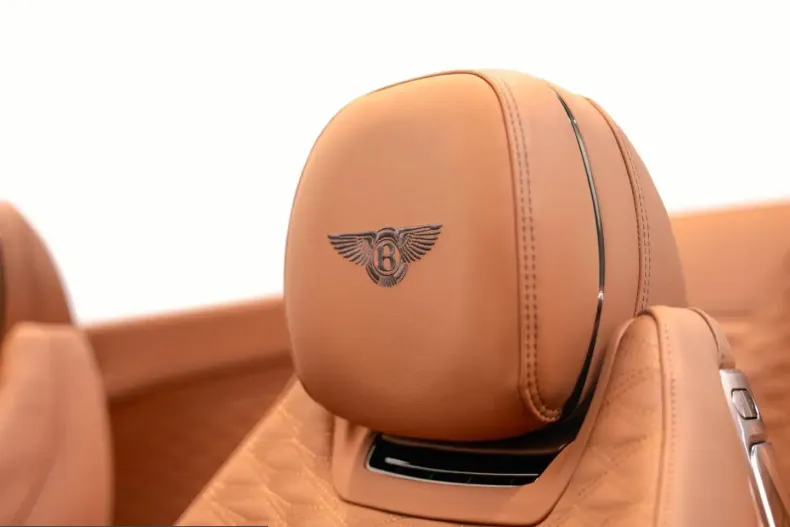 Bentley Continental GTC din 2026 cu 51 km - oferta BEN252213 - foto 12