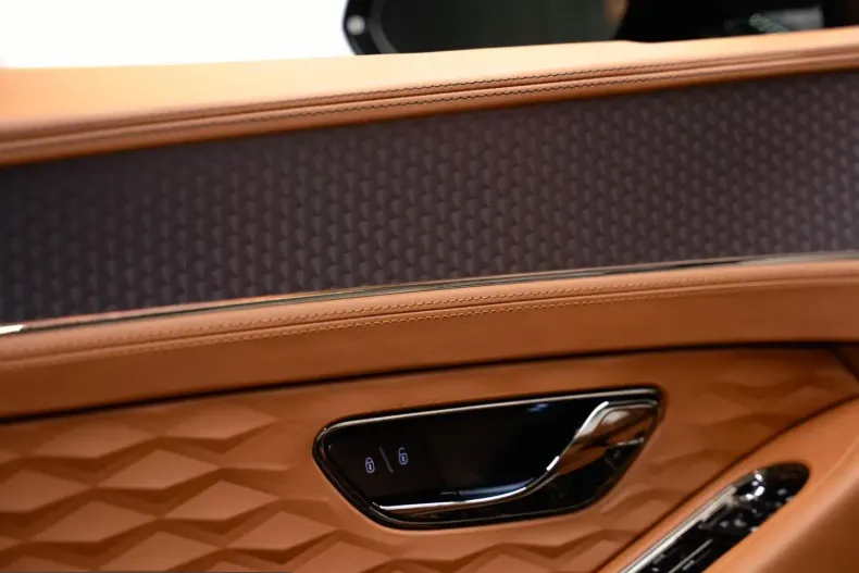 Bentley Continental GTC din 2026 cu 51 km - oferta BEN252213 - foto 15