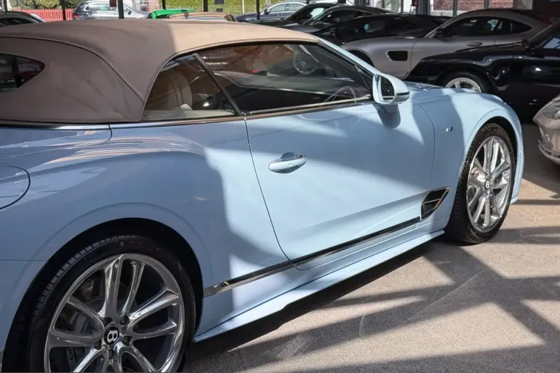 Bentley Continental GTC din 2022 cu 30.000 km - oferta BEN252214 - foto 17