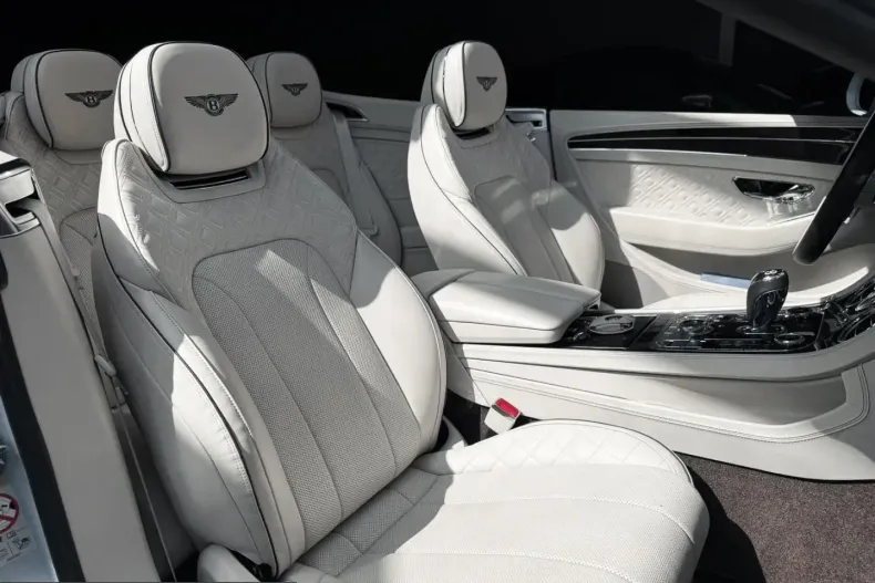 Bentley Continental GTC din 2022 cu 30.000 km - oferta BEN252214 - foto 36