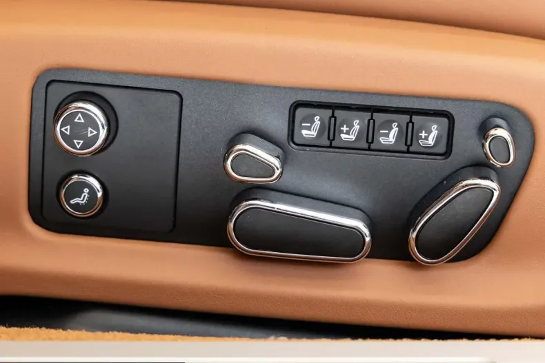 Bentley Continental GTC din 2026 cu 51 km - oferta BEN252218 - foto 12
